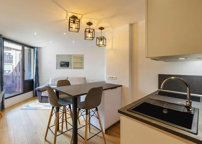 Sud - Lognan 106 - Happy